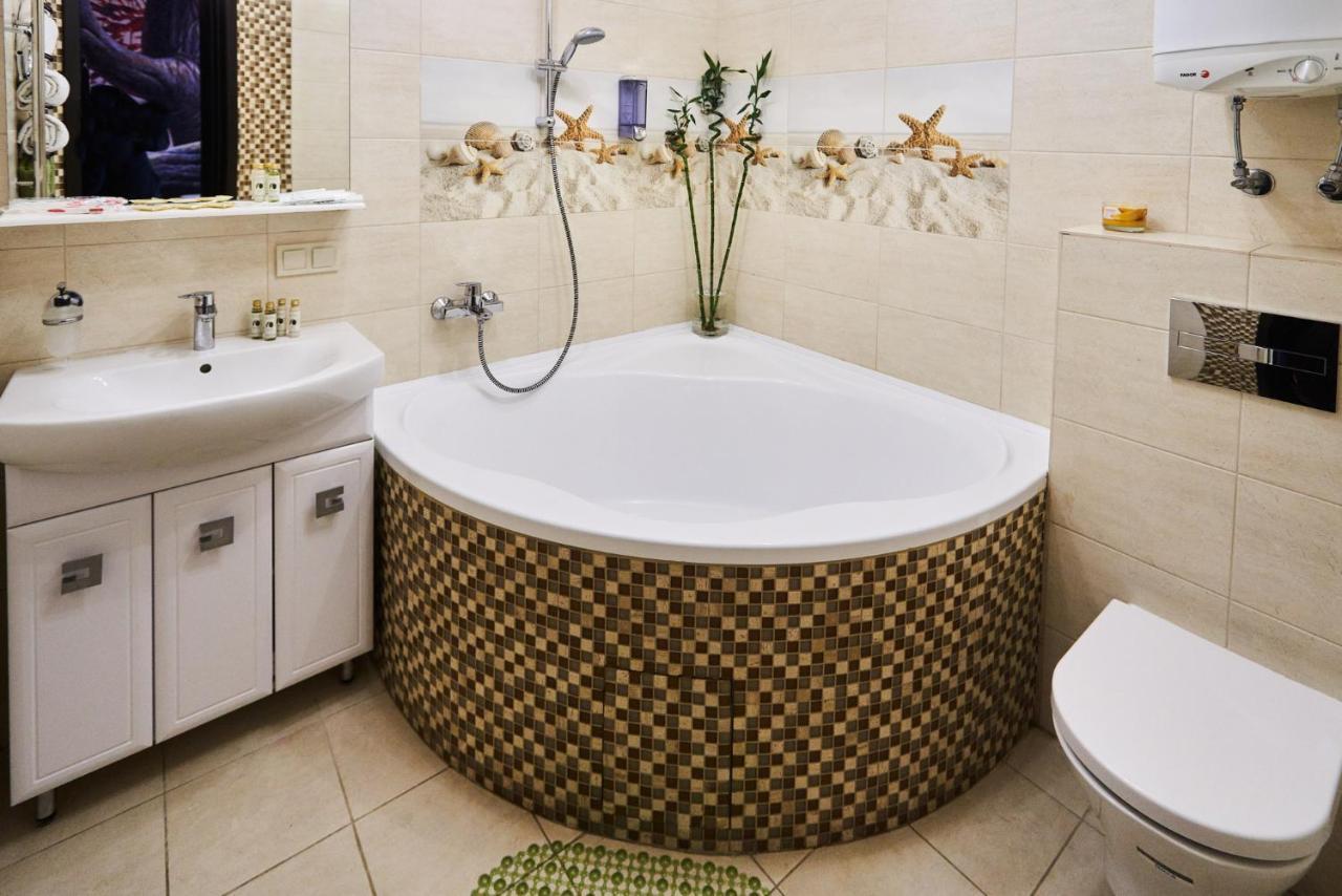 - Sobornaya Street Apartment Kremenchuk